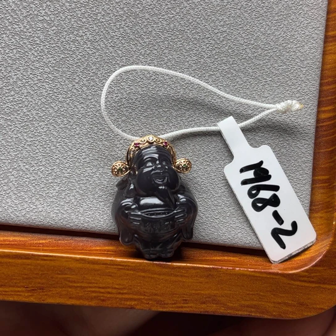 和田玉挂件18K金镶嵌