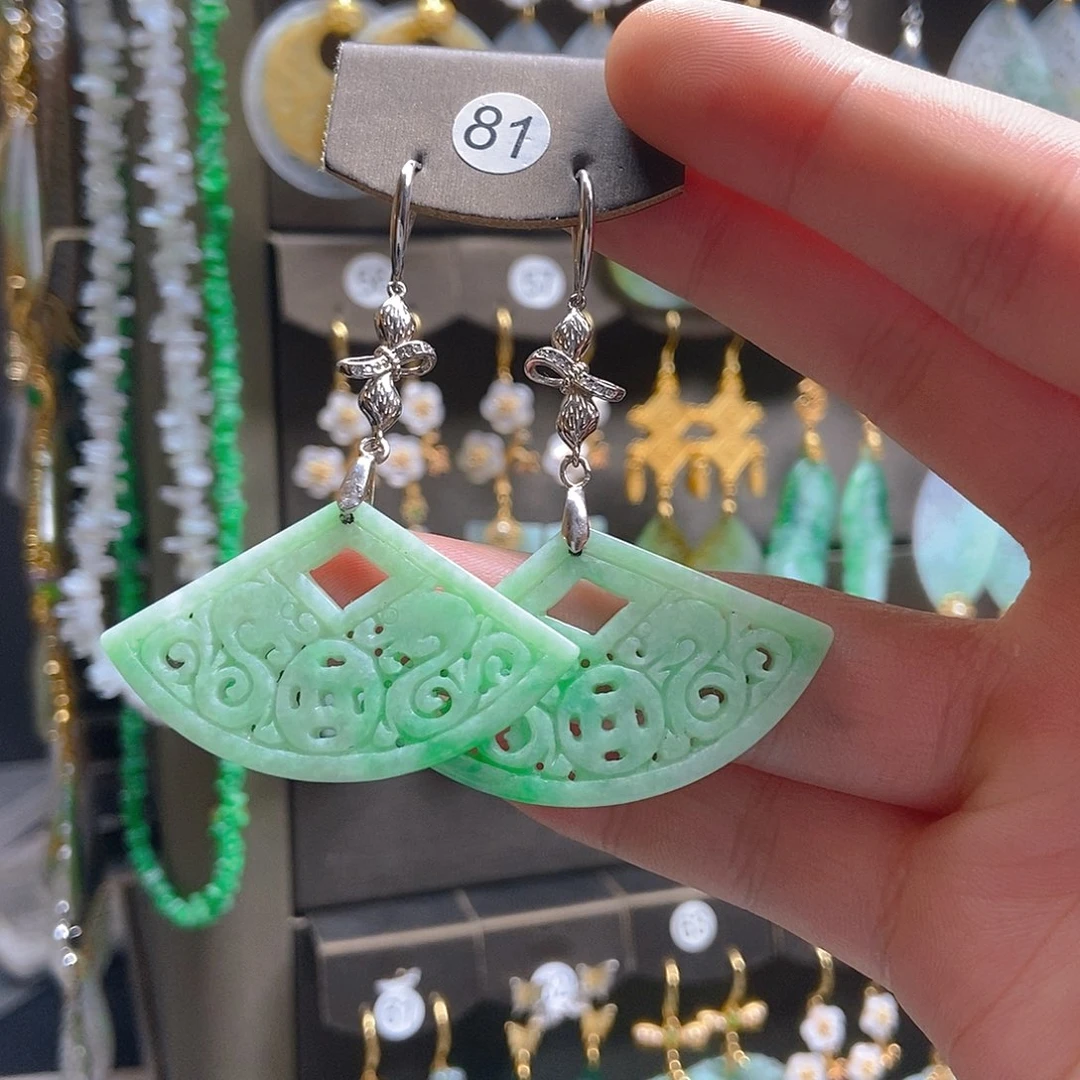 翡翠未镶嵌耳饰翡翠