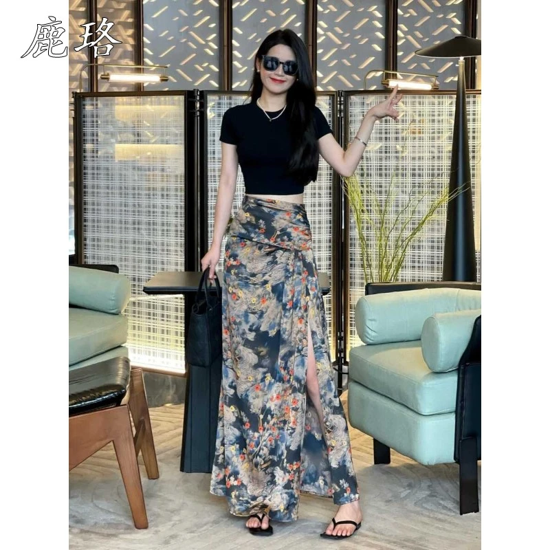 复古花园风褶皱开叉半身裙女夏季2025新款法式高腰显瘦碎花长裙子