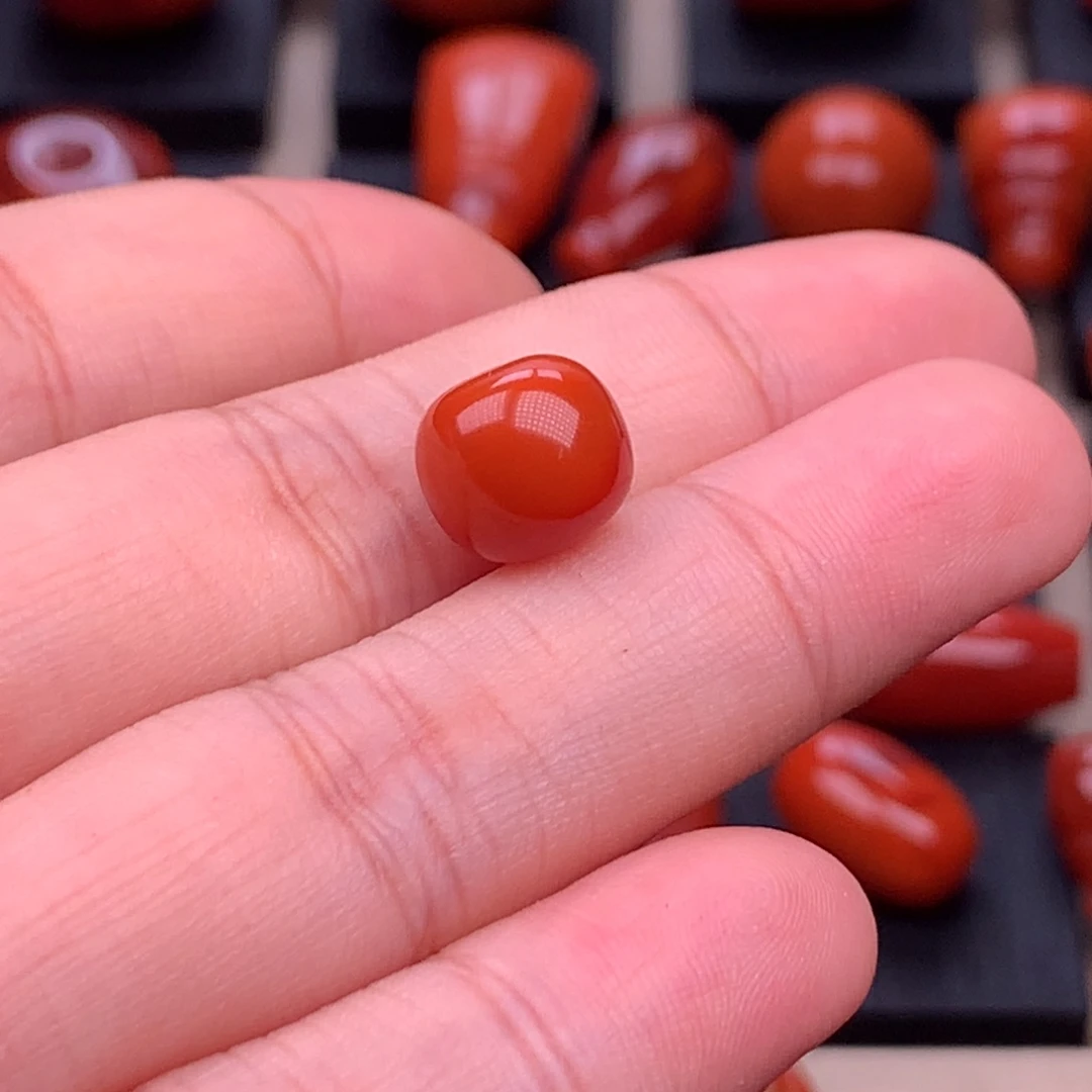 南红玛瑙未镶嵌川料原矿老型单珠10mm