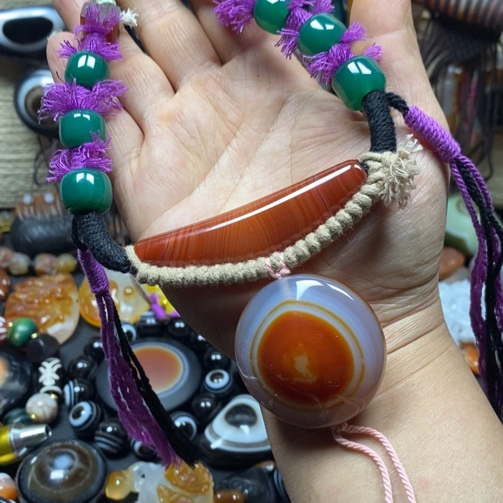 玛瑙/玉髓未镶嵌颈饰