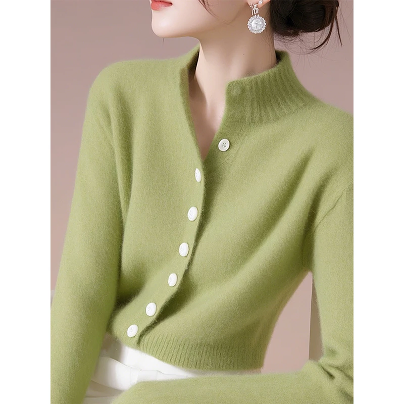 2025冬季独特别致内搭打底衫设计感小众时尚洋气减龄绿色针织毛衣