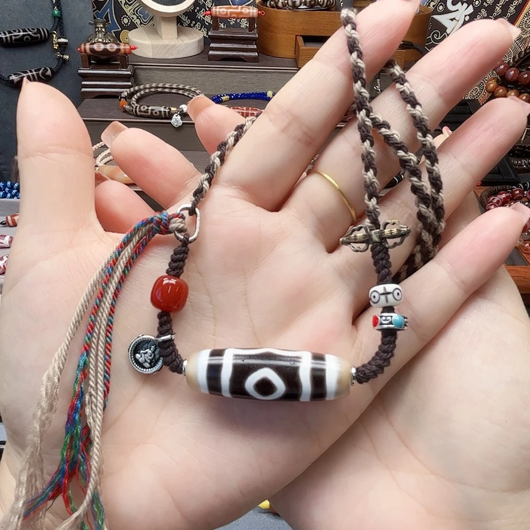 玛瑙/玉髓合金颈饰