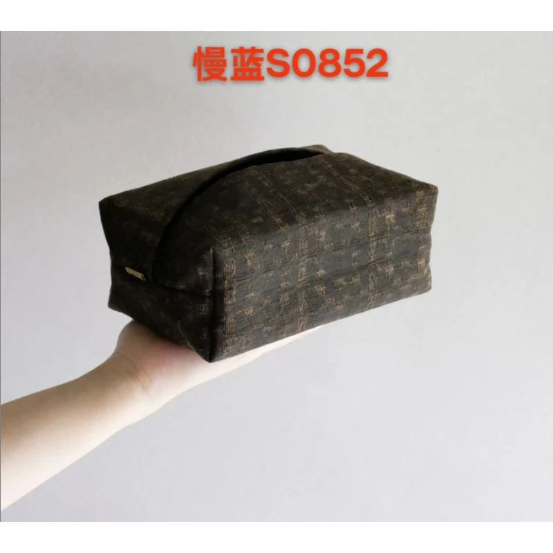 【坐饮亭竹】【坐饮亭竹】<麦田>柞蚕丝抽纸袋