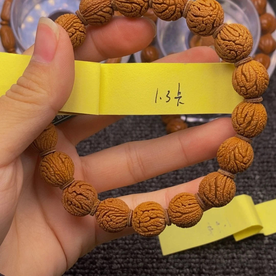 秦岭山脉龙纹桃核 18