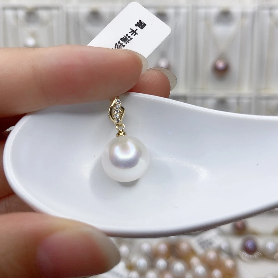 淡水珍珠未镶嵌吊坠(赠链)
