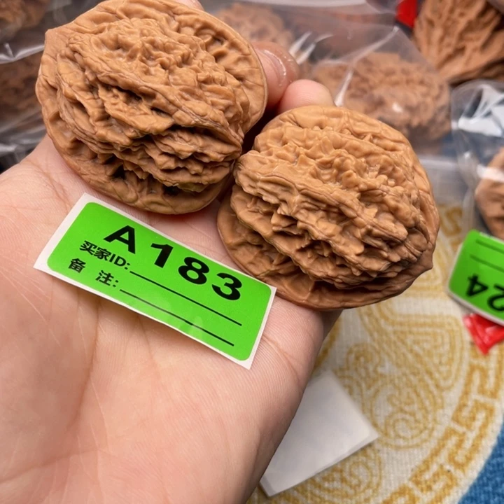 把件文玩核桃核桃