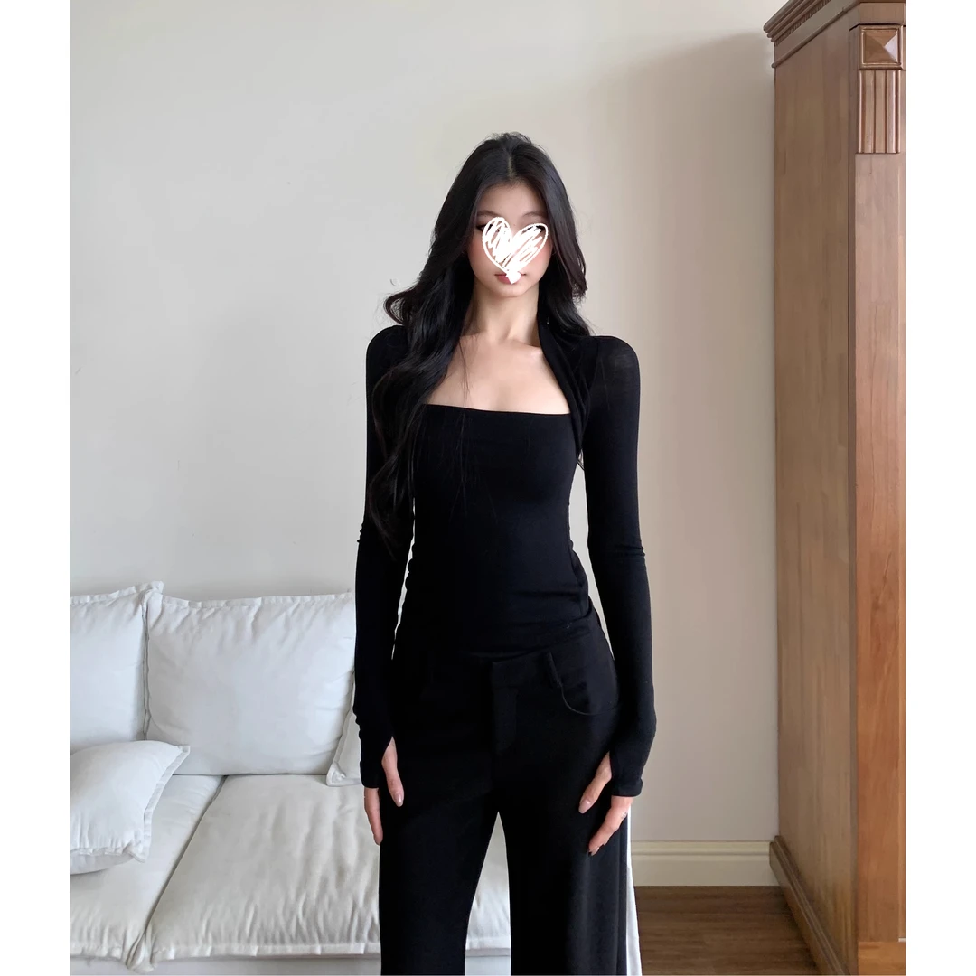 2025秋季新品设计感方领长袖T恤时尚正肩辣妹修身显瘦纯欲女上衣