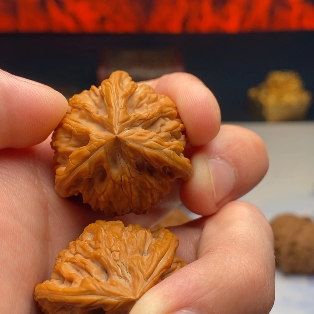 无***`文玩核桃把件御龙