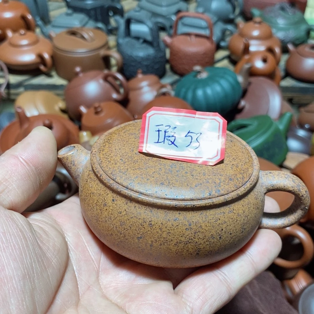 紫砂茶壶欢迎各位光临