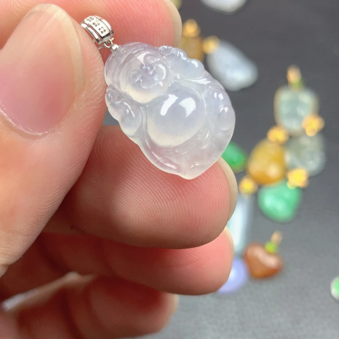 【闪购商品】颈饰18K金镶嵌翡翠