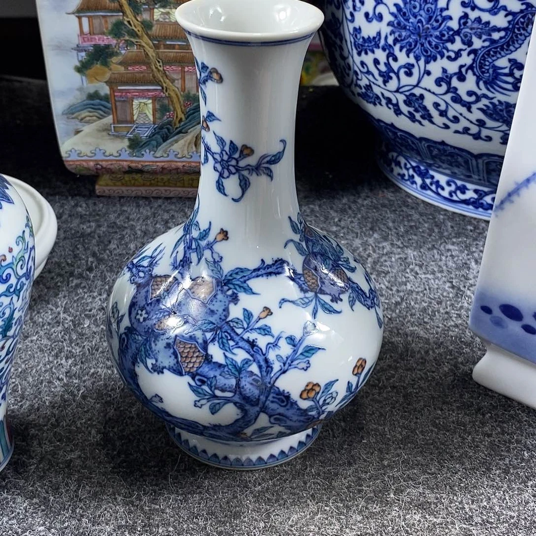 故***饱陶瓷手工手绘陶瓷摆件工艺品