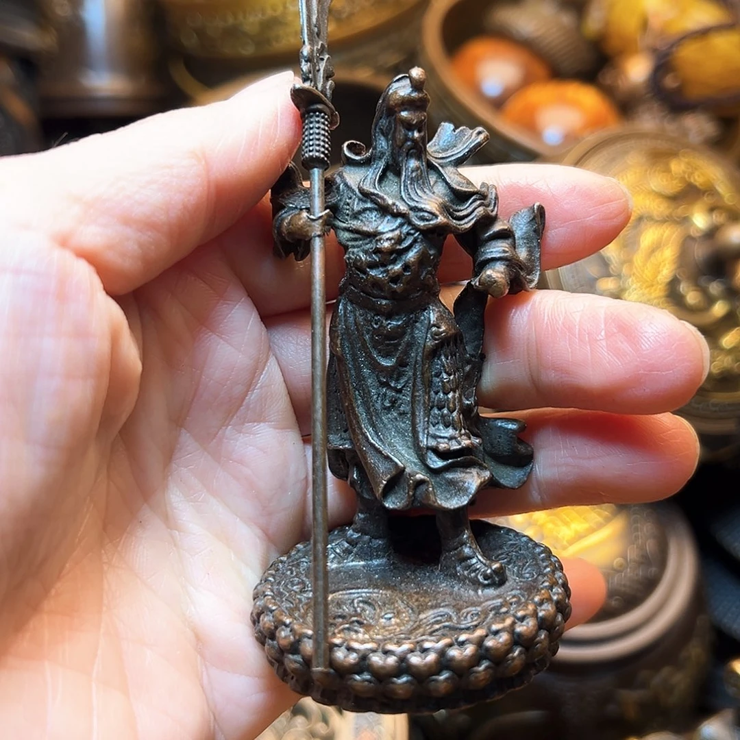 精美铜器工艺品等