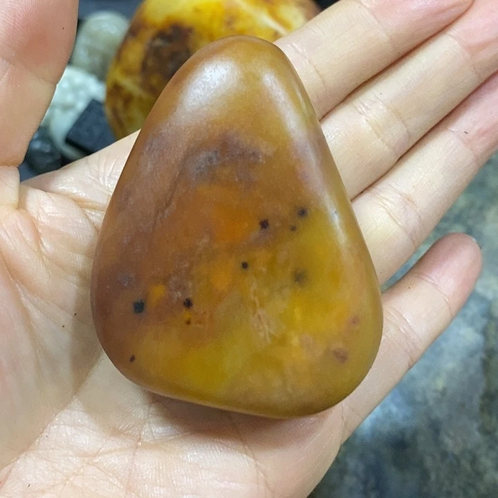 未镶嵌和田玉（糖玉）挂件