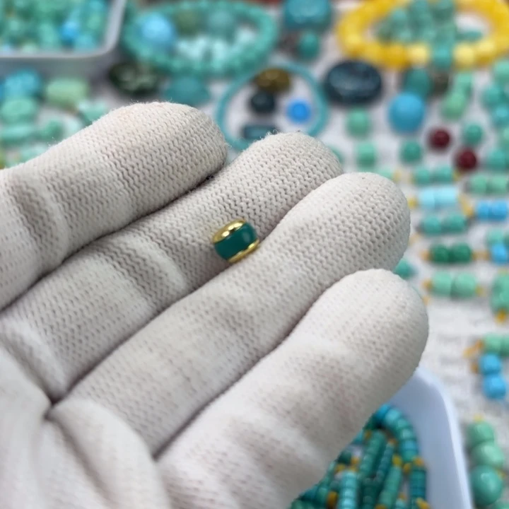 南红玛瑙未镶嵌手链