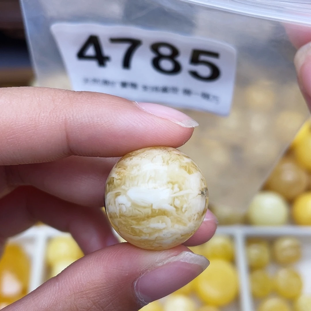 蜜蜡未镶嵌珠宝奇石19.5沁色