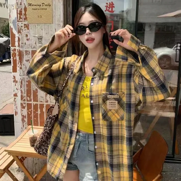 春夏秋女款格子衬衫慵懒时尚宽松显瘦百搭开衫外套