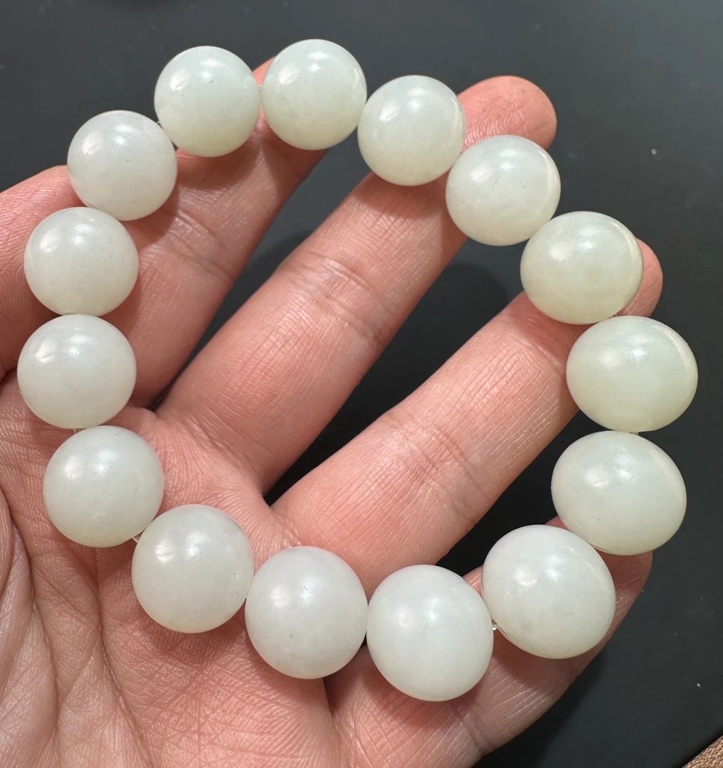 和田玉圆珠油润手串