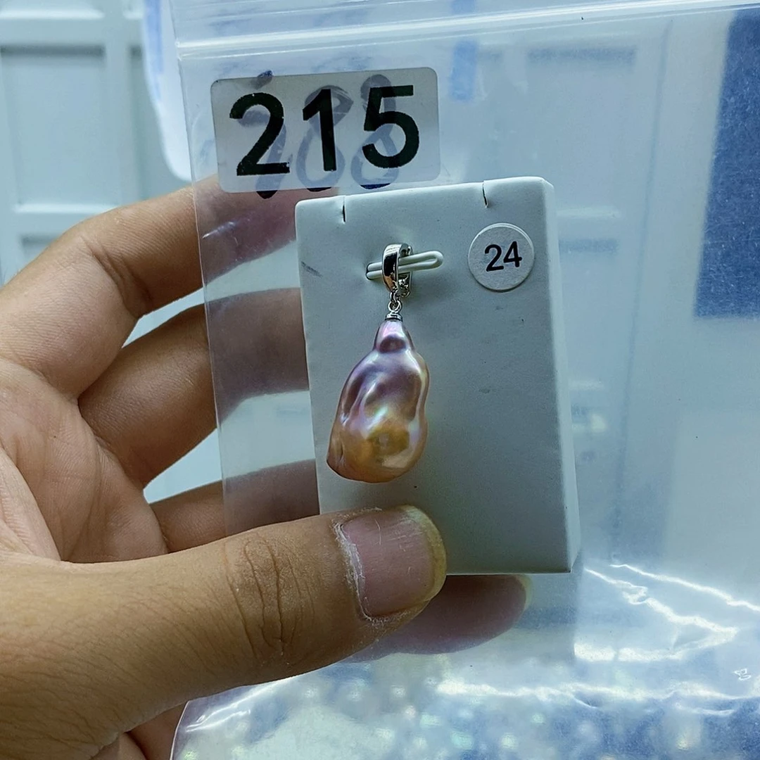 淡水珍珠合金颈饰