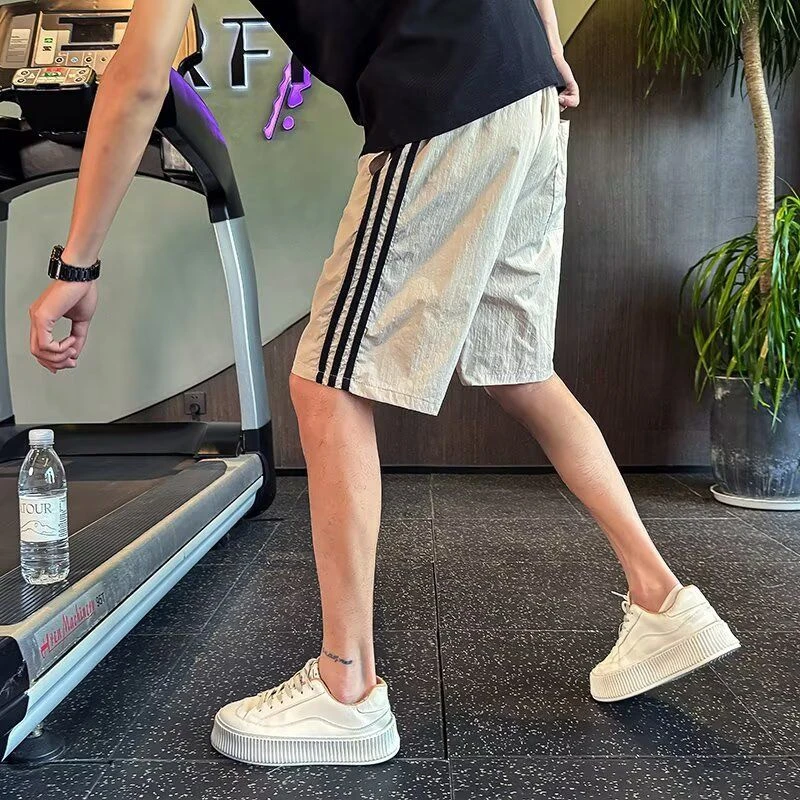 夏季新款美式短裤男潮牌薄款设计感小众宽松大码运动休闲五分裤子