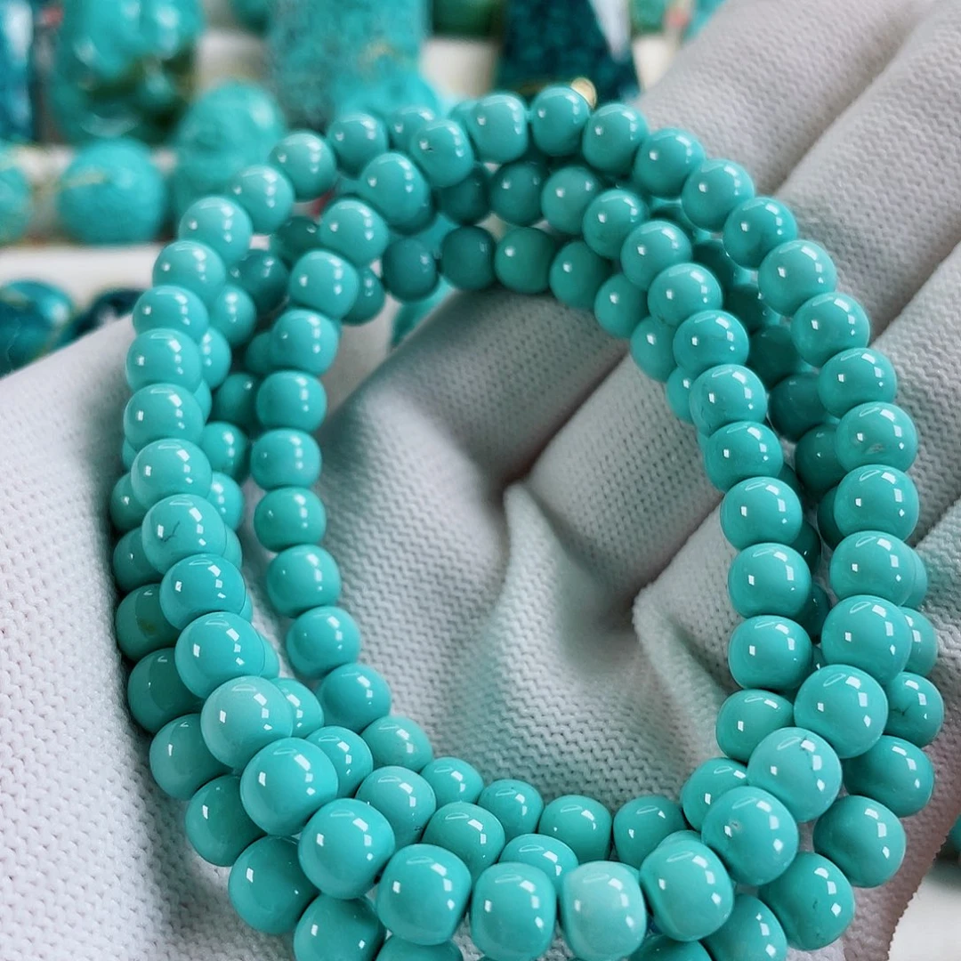 绿松石未镶嵌颈饰