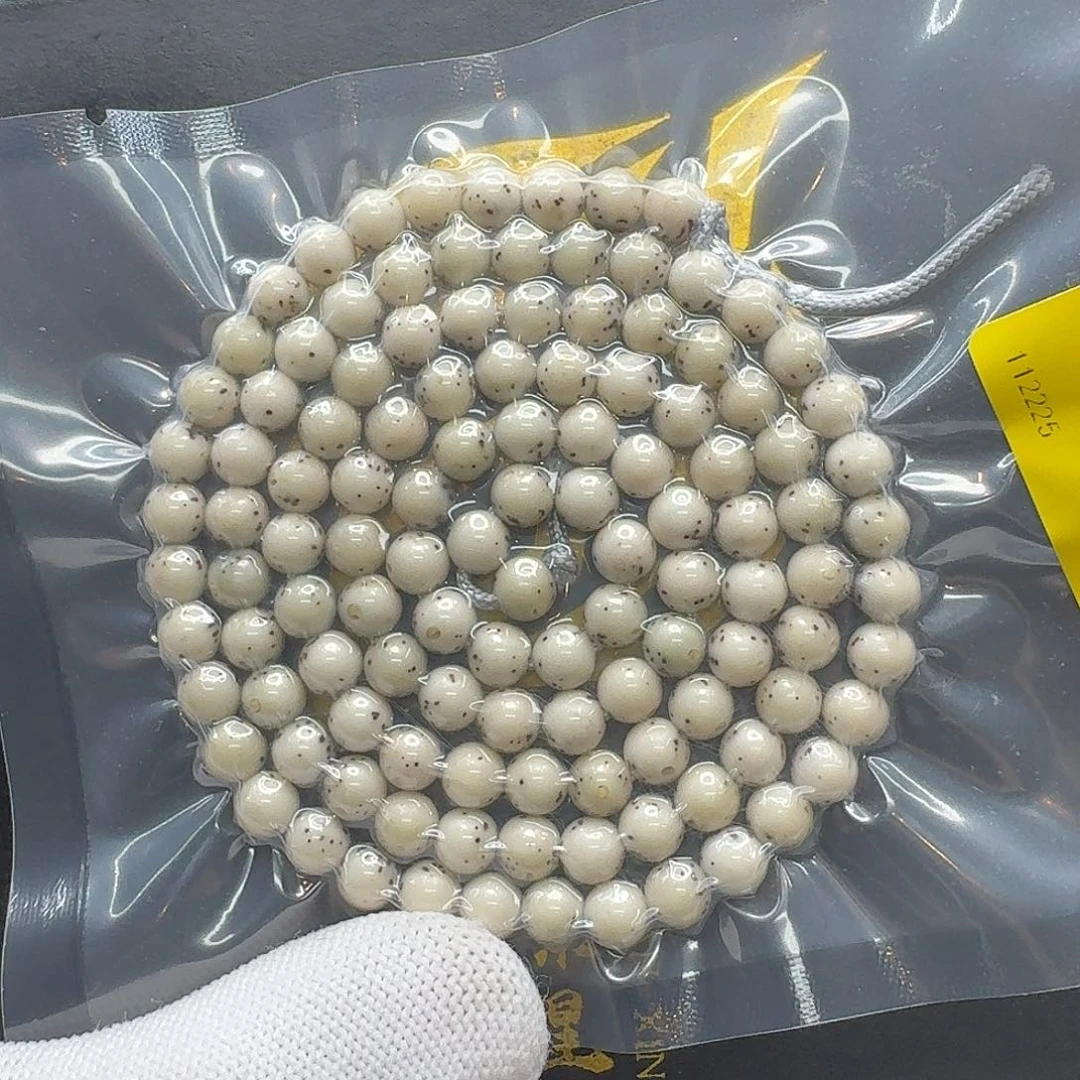 星月菩提吊坠229梵天冰白大眼睛通体6圆108一物一图