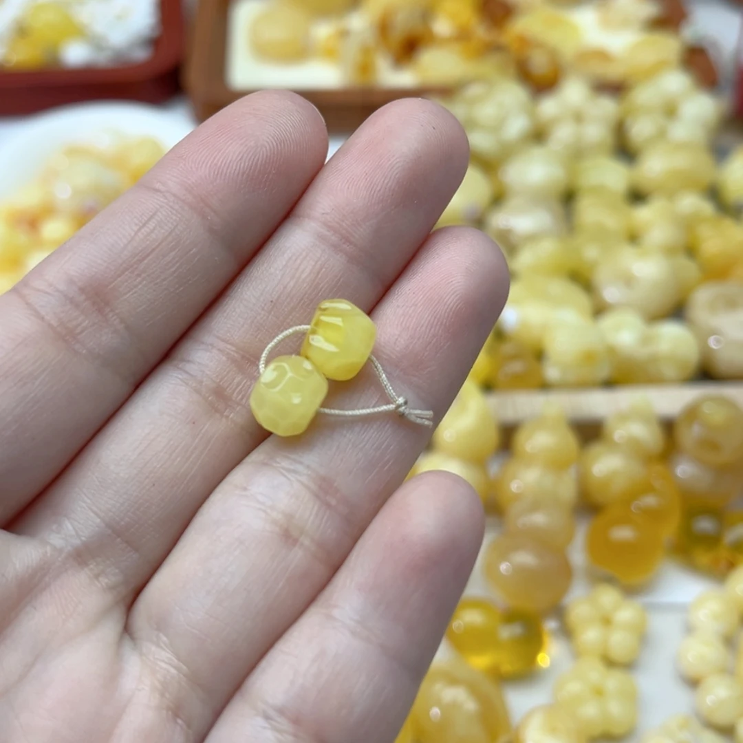 【闪购商品】未镶嵌蜜蜡裸石配饰