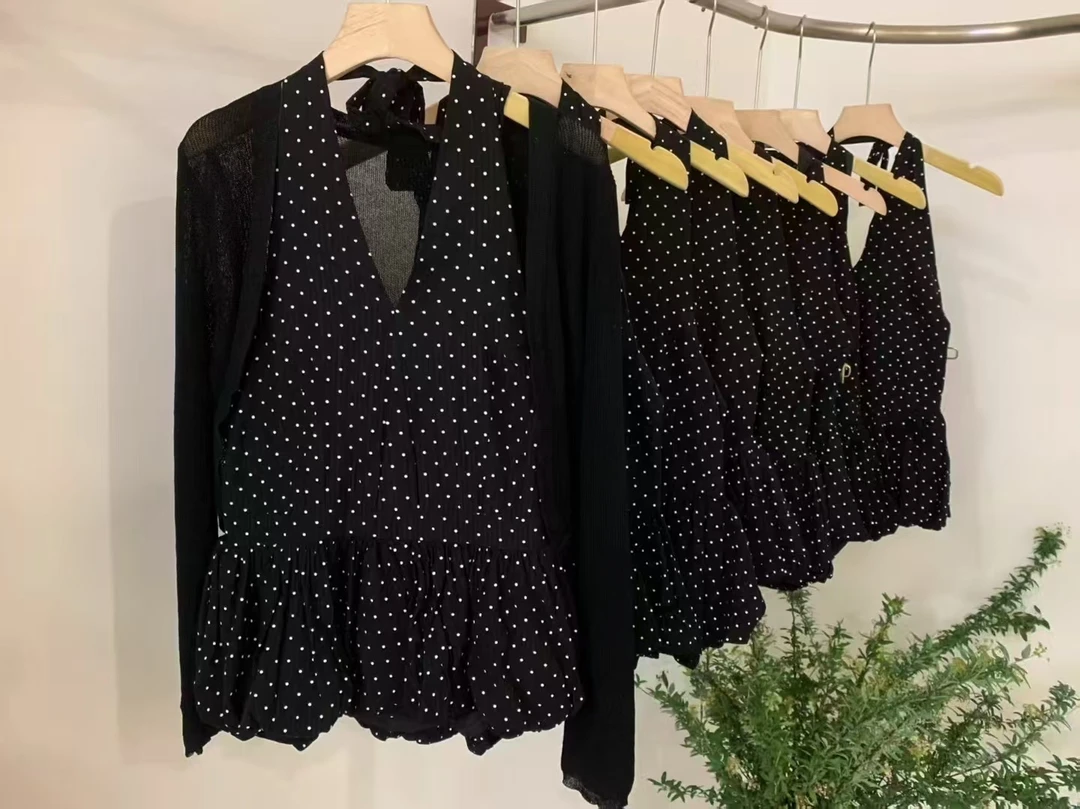 【悦己】波点挂脖两件套