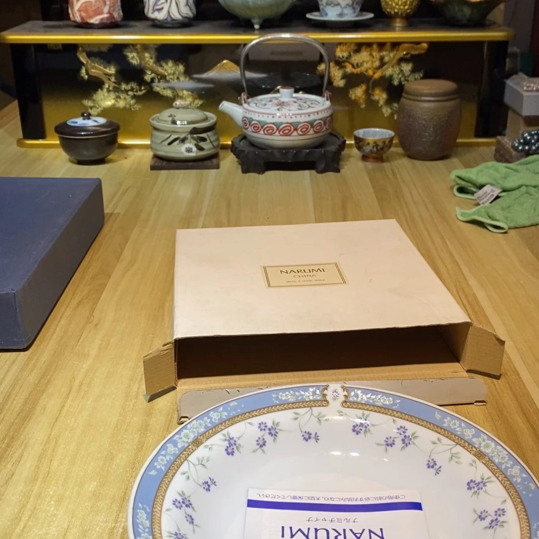 雨***青易雅集工艺品有限公司