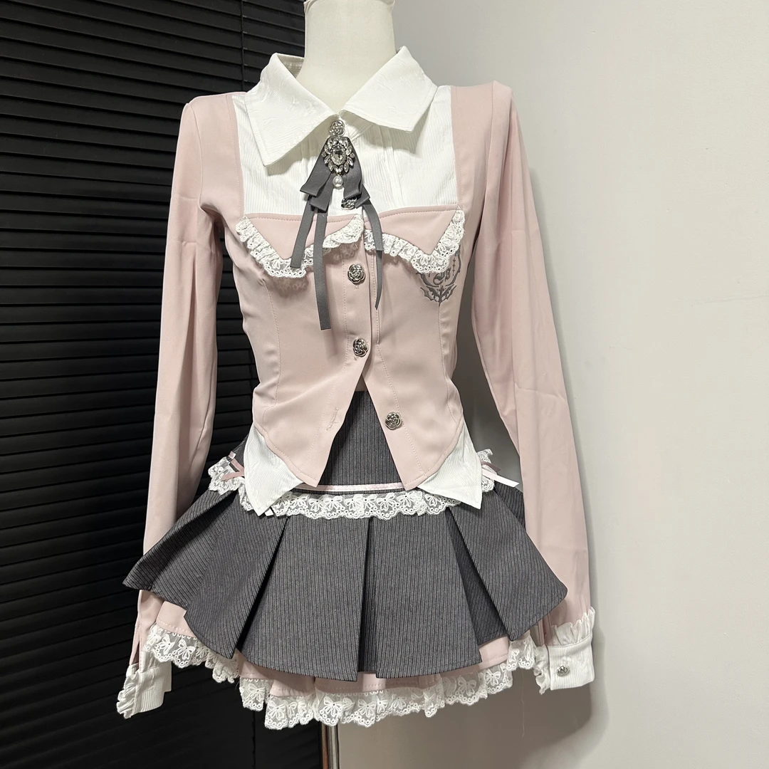 MUA家甜樱高校粉色上衣灰色短裙春夏款