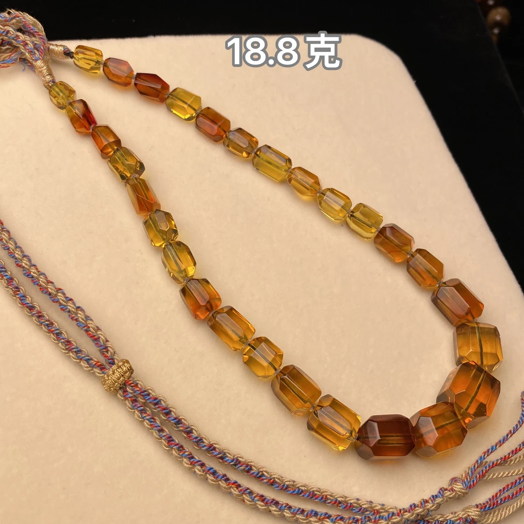 【小伊琥珀】18.8克茶宝切割款项链
