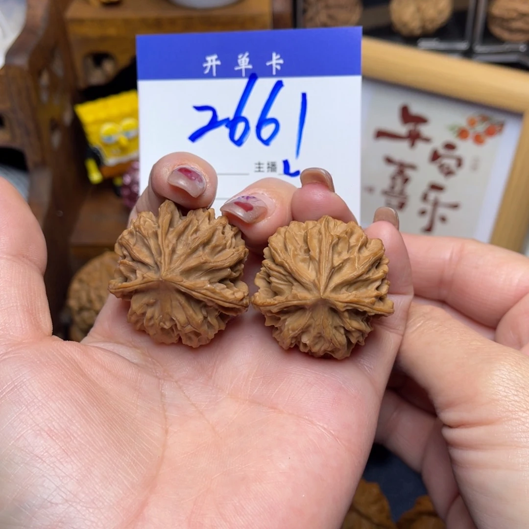 桃核把件七山三棱36。李