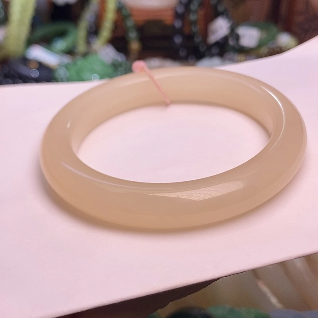 和田玉未镶嵌颈饰藕粉老矿料收藏毕业级手镯57.8