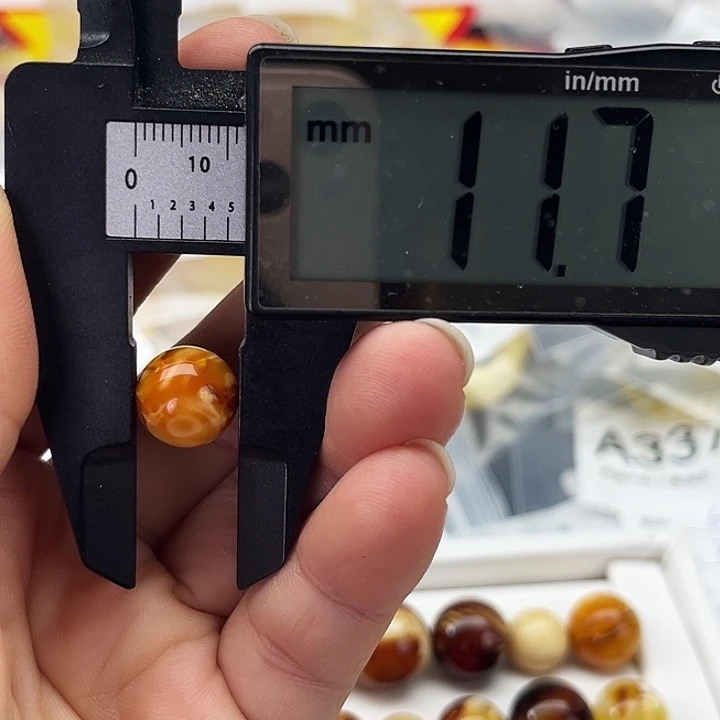 琥珀颈饰未镶嵌115