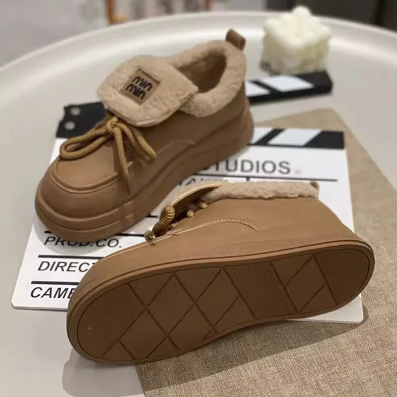 2024年秋冬新款保暖羊羔毛鞋