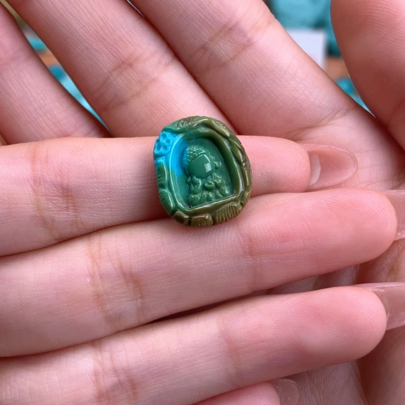 【闪购商品】绿松石雕刻未镶嵌