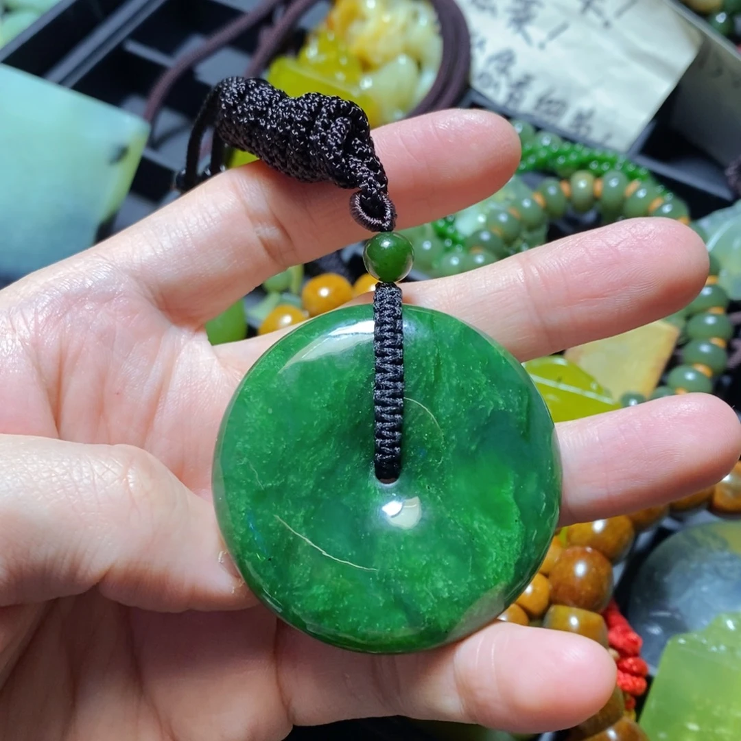 和田玉（碧玉）未镶嵌颈饰
