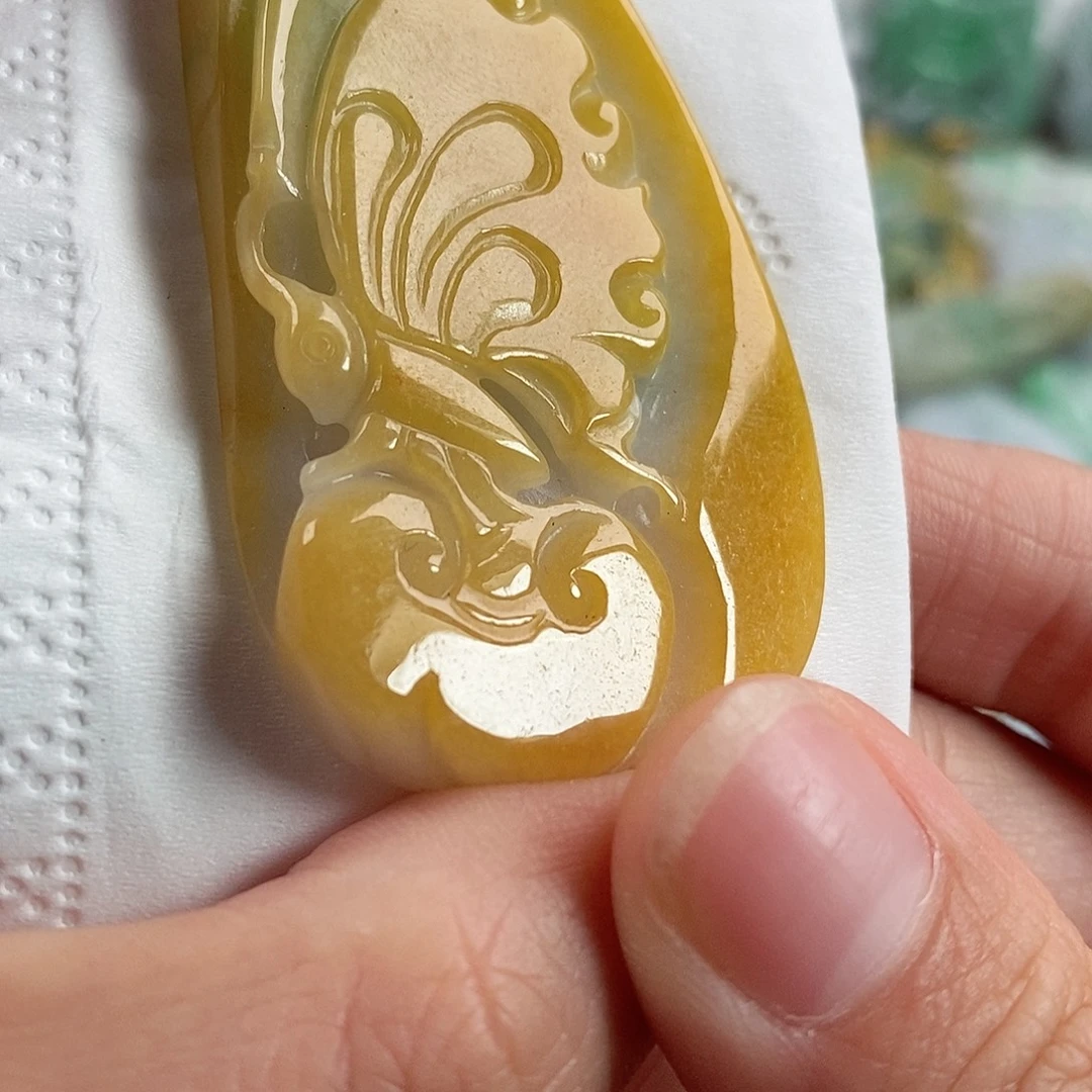 翡翠未镶嵌颈饰翡翠