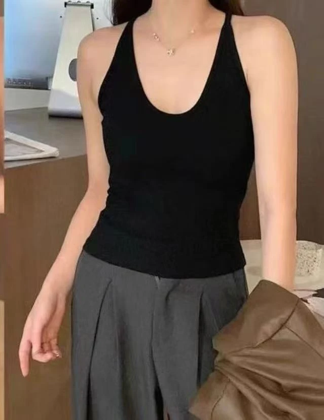 【赫本服饰】时尚通勤显瘦百搭舒适韩版背心8027