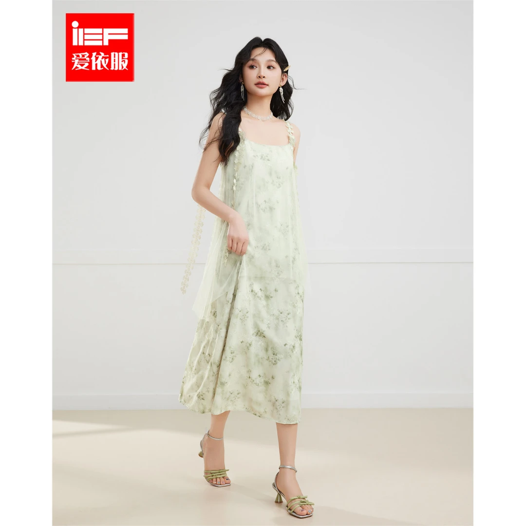 IEF/爱依服连衣裙2025夏季新款法式浪漫小女人度假风碎花吊带长裙