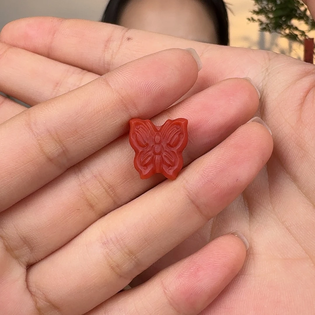 南红玛瑙未镶嵌珠宝奇石多样性发一