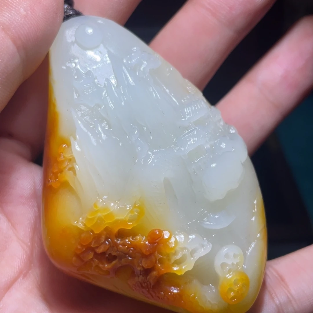 和田玉未镶嵌颈饰D