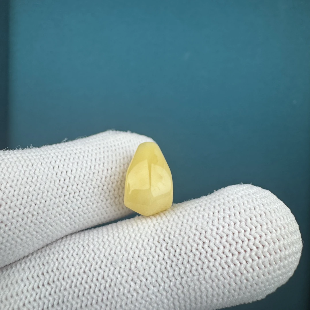 Z4892天然蜜蜡鲨鱼背三通mm支持鉴定假一罚十