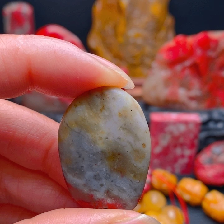 鸡血石鸡血石挂件