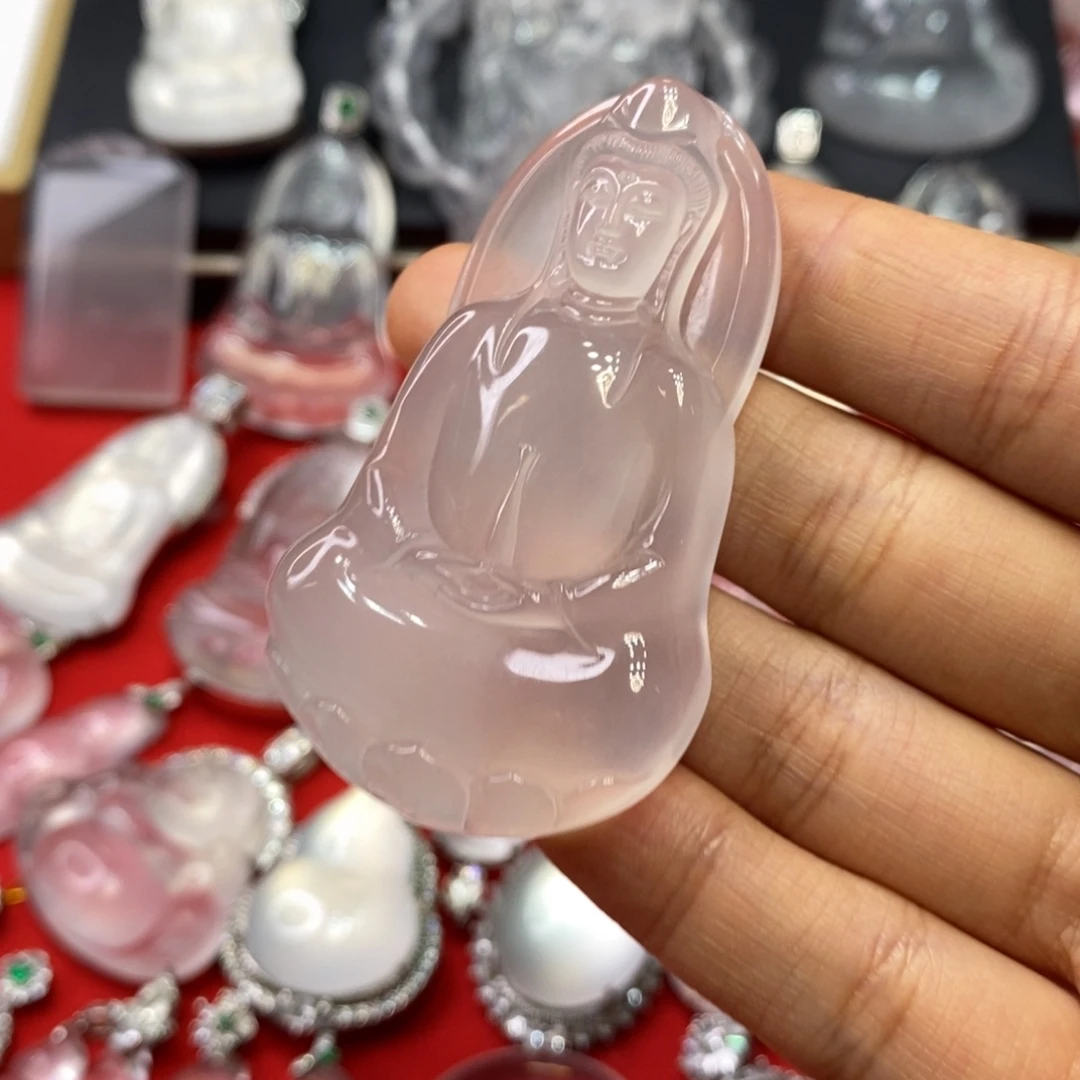 石英质玉未镶嵌吊坠