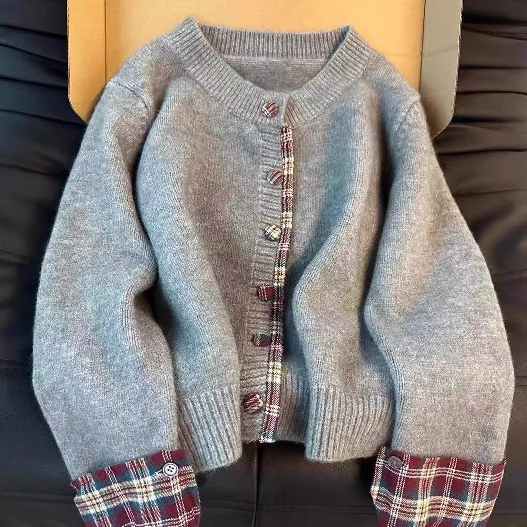 假两件韩系圆领拼接格子毛衣女2025秋冬新款针织外套宽松休闲开衫