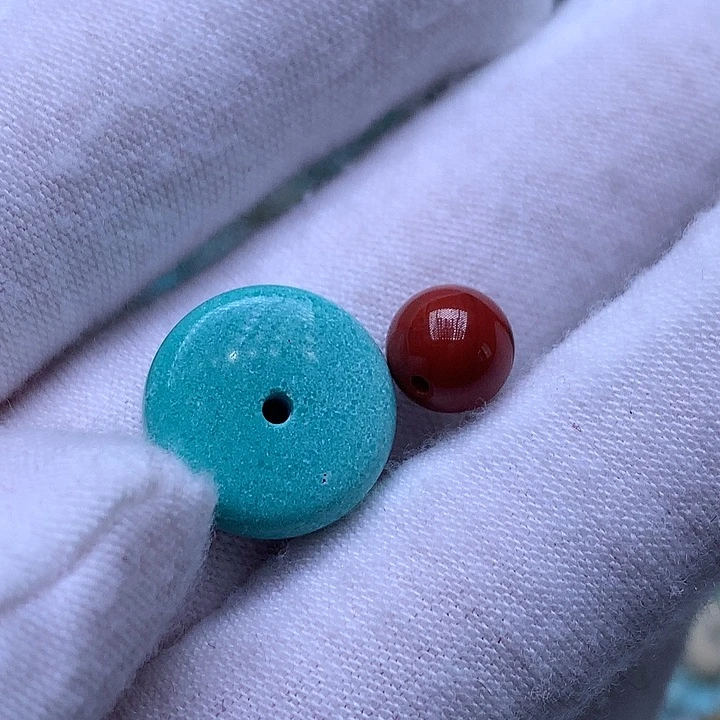 南红玛瑙未镶嵌珠宝奇石