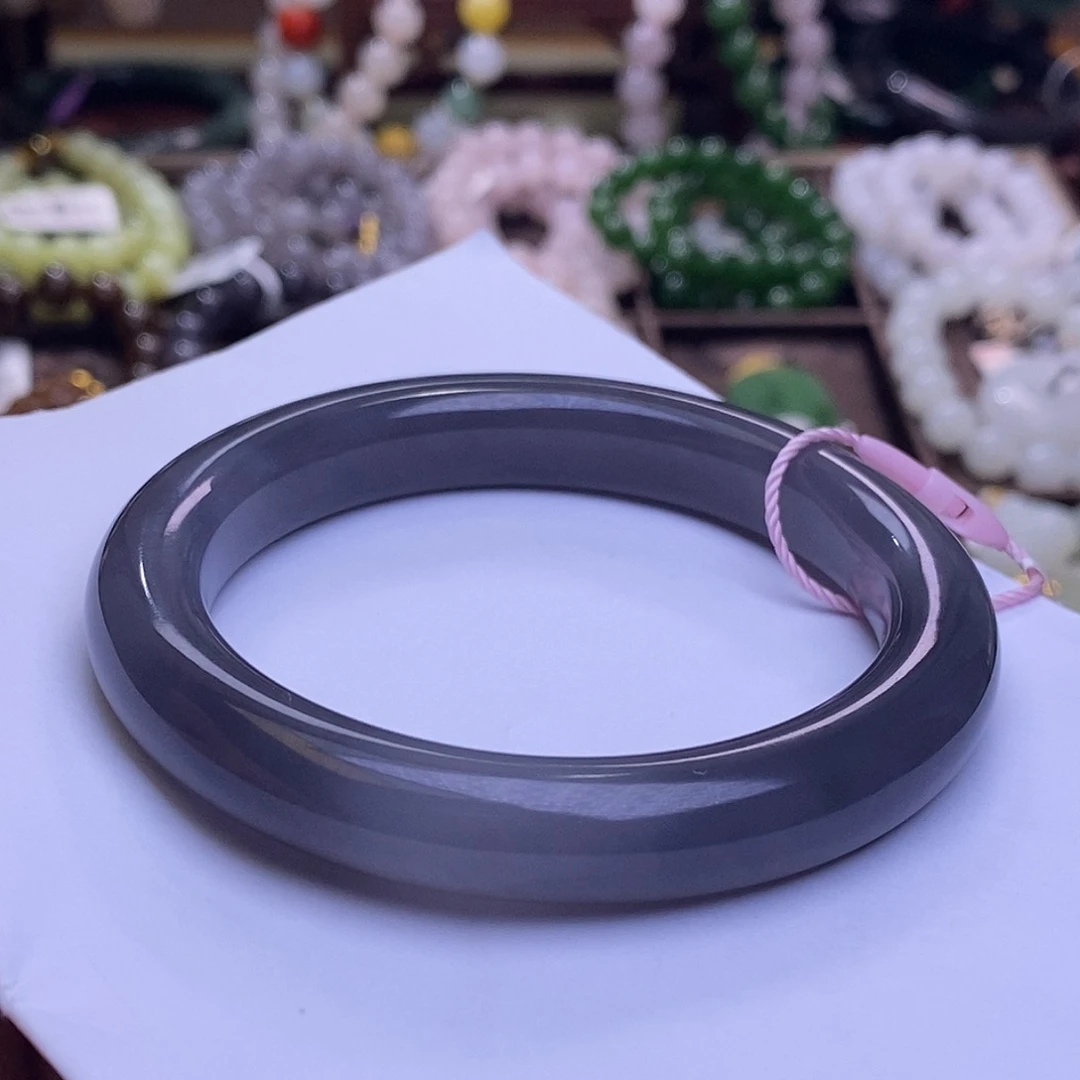 颈饰未镶嵌和田玉收藏级58烟紫老矿料浓紫半山水手镯