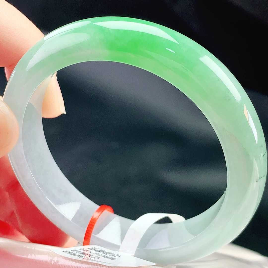 未镶嵌手镯翡翠55圈