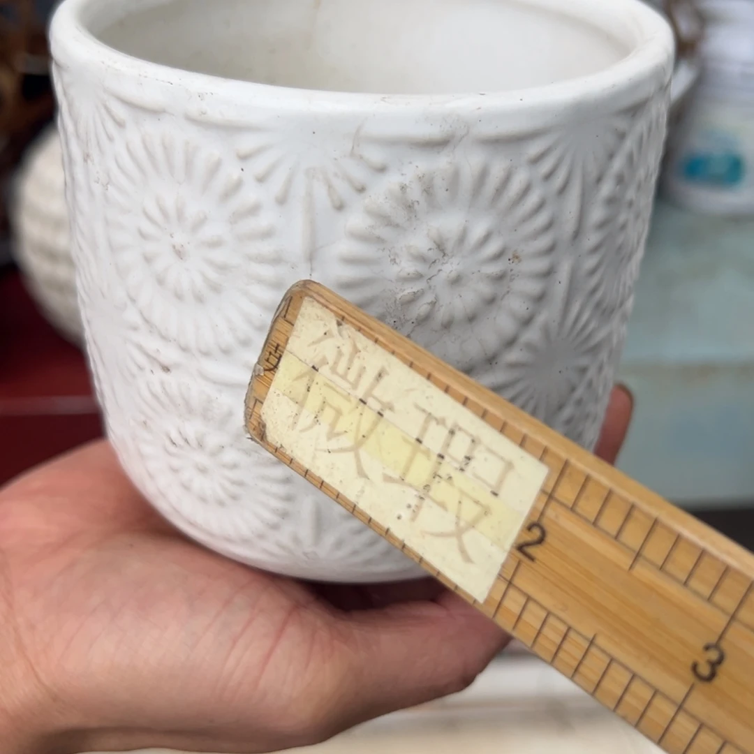 微瑕青花瓷器值得厚爱